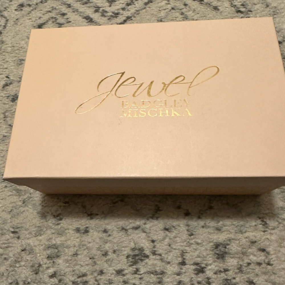 Badgley Mischcka embellished pumps - Picture 4 of 8